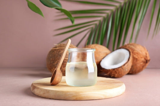 How to Use Coconut Oil for Different Hair Types: Curly, Straight & Wavy